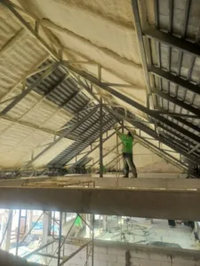 https://www.พียูโฟม.com/services/roof-insulation/